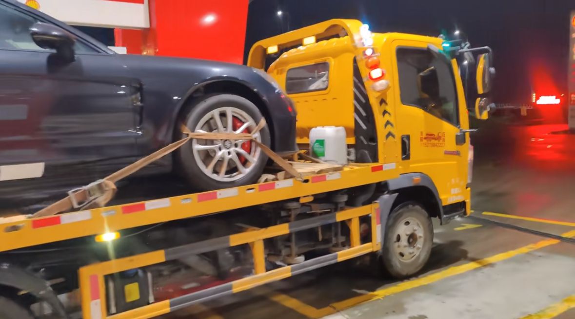 台州行车途中遇到突发状况该如何呼叫道路救援？